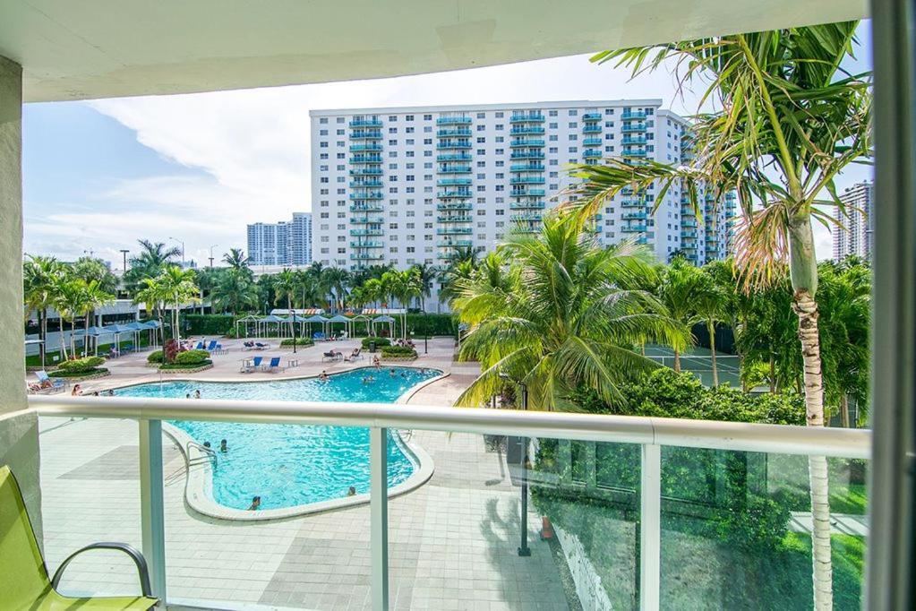 Luxury Miami Condos ميامي بيتش المظهر الخارجي الصورة